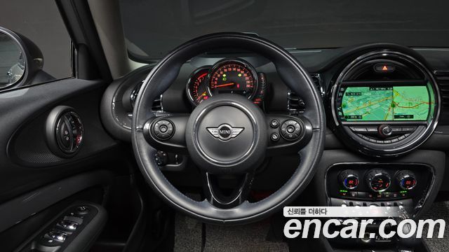 MINI Cooper Clubman Standard 2nd 2018 — фото 13