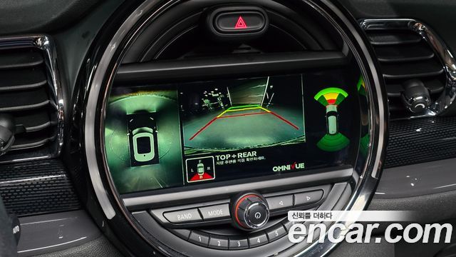 MINI Cooper Clubman Standard 2nd 2018 — фото 18