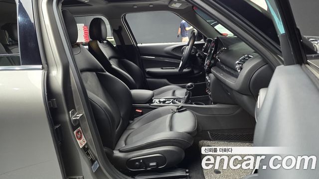 MINI Cooper Clubman Standard 2nd 2018 — фото 26