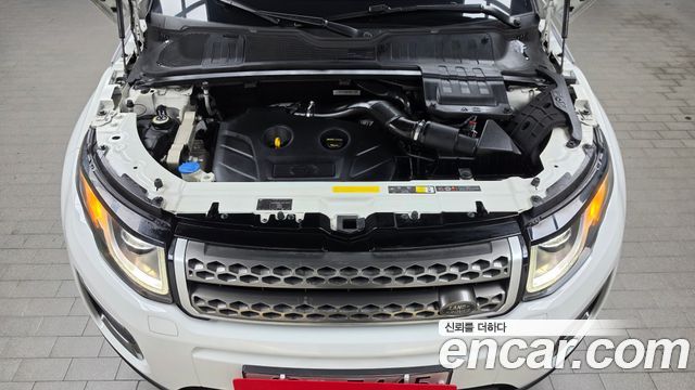 Land Rover Range Rover Evoque 2.0 Si4 HSE 2016 — фото 6