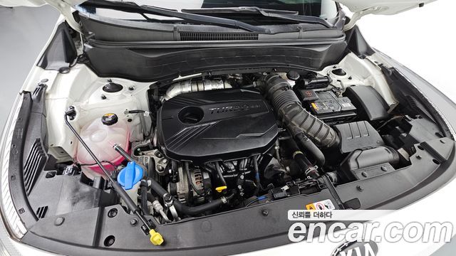 Kia Seltos Gasoline 1.6 Turbo 2WD Signature 2022 — фото 6