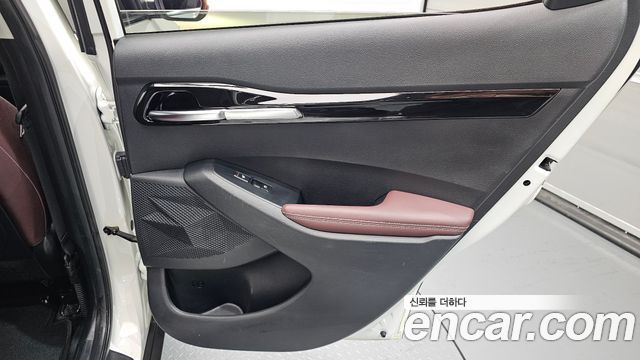 Kia Seltos Gasoline 1.6 Turbo 2WD Signature 2022 — фото 25