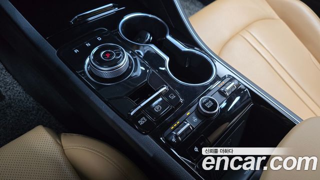 Kia K5 Hybrid (III) Trendy 2023 — фото 9