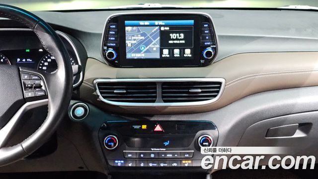 Hyundai Tucson Diesel 2.0 2WD Modern 2019 — фото 11