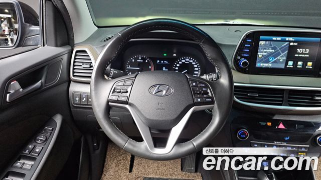 Hyundai Tucson Diesel 2.0 2WD Modern 2019 — фото 12