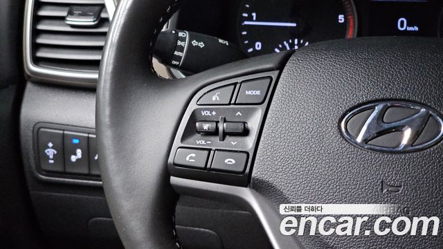 Hyundai Tucson Diesel 2.0 2WD Modern 2019 — фото 15