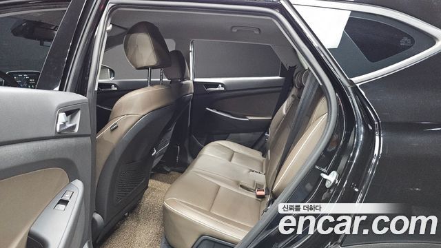 Hyundai Tucson Diesel 2.0 2WD Modern 2019 — фото 26