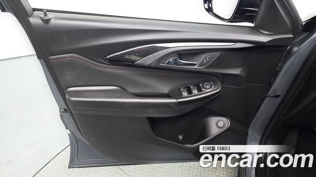 Chevrolet Trailblazer 1.3 Turbo 2WD RS 2021 — фото 24