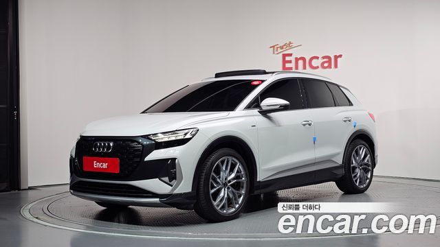 Audi Q4 e-tron (F4) 45 Premium