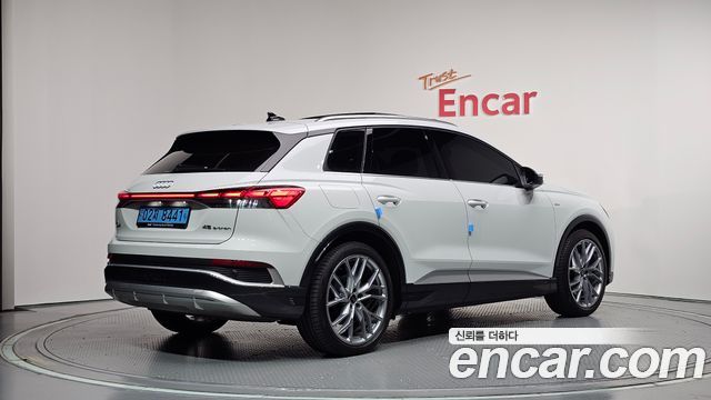 Audi Q4 e-tron (F4) 45 Premium 2025 — фото 2