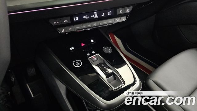 Audi Q4 e-tron (F4) 45 Premium 2025 — фото 9