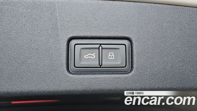 Audi Q4 e-tron (F4) 45 Premium 2025 — фото 34