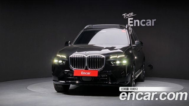 BMW X7 (G07) xDrive 40i M Sport 7STR 2024 — фото 3