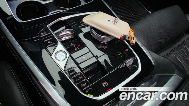 BMW X7 (G07) xDrive 40i M Sport 7STR 2024 — фото 9