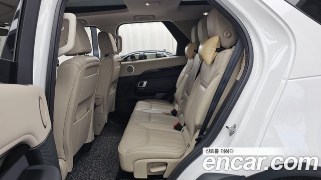 Land Rover Discovery 5 2.0 SD4 SE 2020 — фото 26