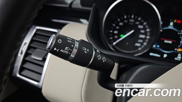 Land Rover Discovery 5 2.0 SD4 SE 2020 — фото 32