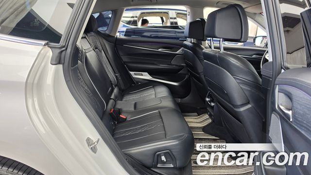 BMW 6 Series GT (G32) 630i xDrive Luxury 2021 — фото 11