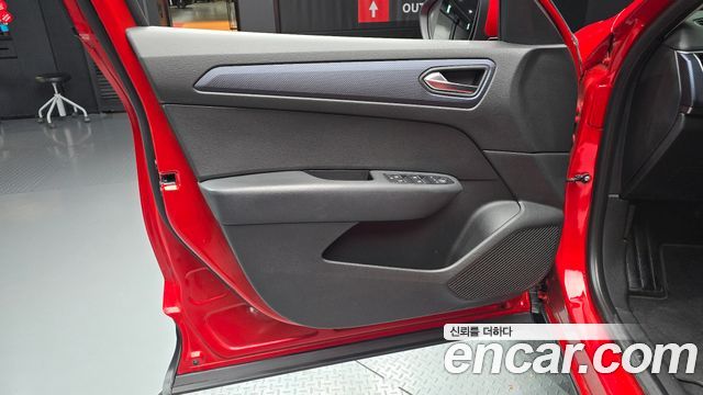 Renault Korea XM3 1.6 GTe LE 2022 — фото 30