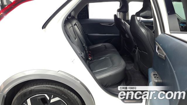 Kia Niro EV Earth 2024 — фото 15