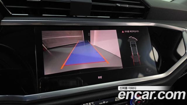Audi Q3 (F3) 35 TDI Premium Sportback 2022 — фото 15