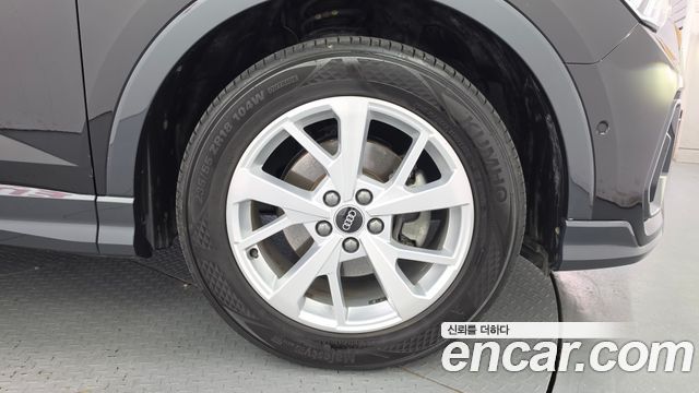 Audi Q3 (F3) 35 TDI Premium Sportback 2022 — фото 21