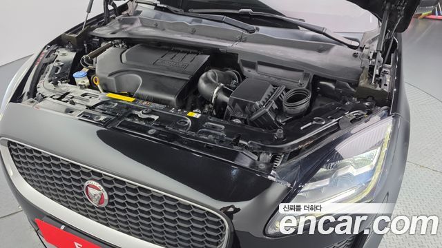 Jaguar E-PACE P250 S 2018 — фото 6