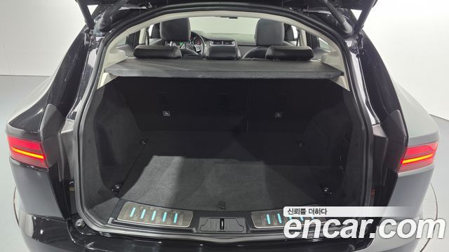 Jaguar E-PACE P250 S 2018 — фото 19