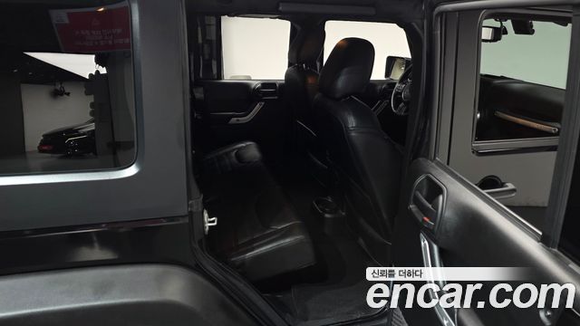 Jeep Wrangler (JK) 3.6 Rubicon 4Door 2017 — фото 12