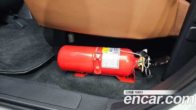 KG Mobility (SsangYong) Musso (Q300) Gasoline 2.0 4WD M9 Long Deck 2026 — фото 39