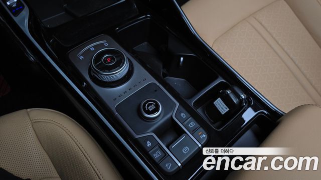 Kia Sorento (IV) Diesel 2.2 2WD Noblesse 2023 — фото 9