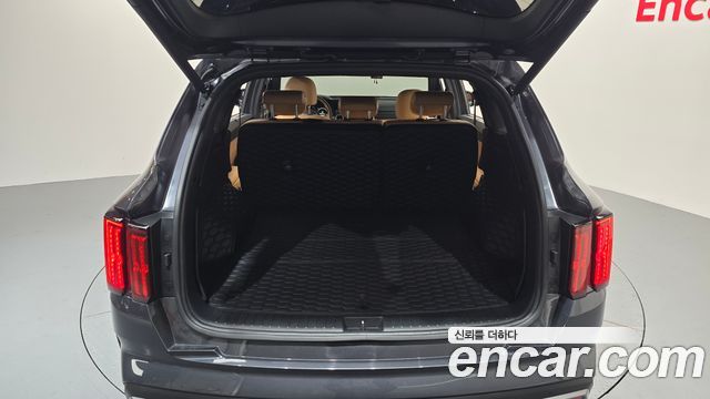 Kia Sorento (IV) Diesel 2.2 2WD Noblesse 2023 — фото 16