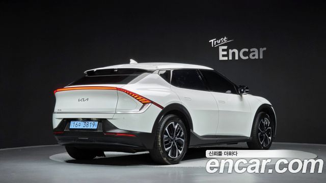 Kia EV6 Long Range Air 2023 — фото 2