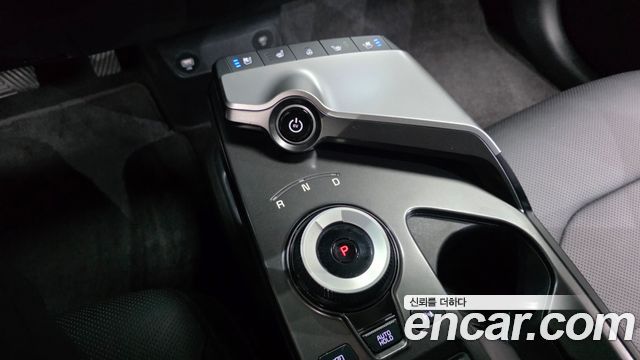 Kia EV6 Long Range Air 2023 — фото 9