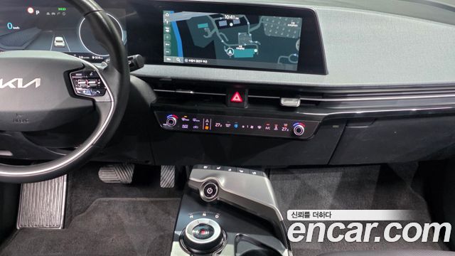 Kia EV6 Long Range Air 2023 — фото 14