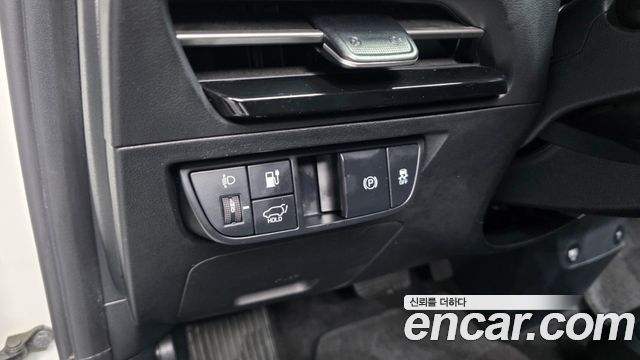 Kia EV6 Long Range Air 2023 — фото 17