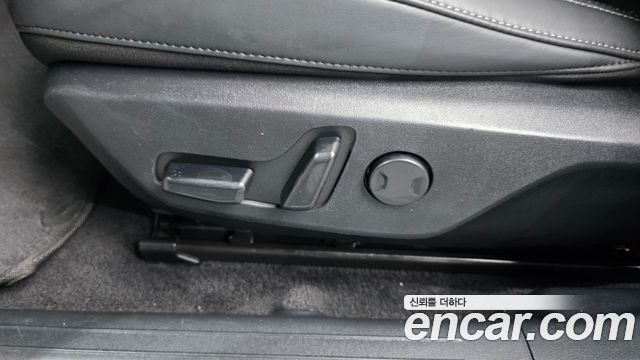 Kia EV6 Long Range Air 2023 — фото 19