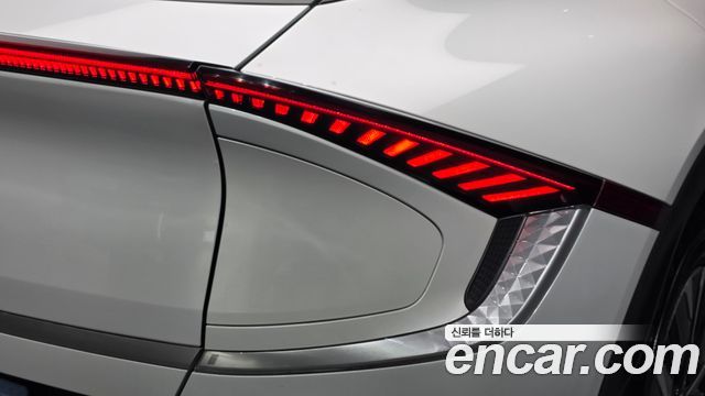 Kia EV6 Long Range Air 2023 — фото 23