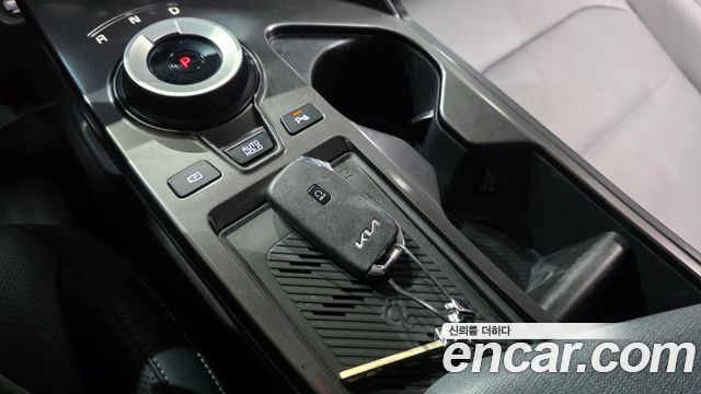 Kia EV6 Long Range Air 2023 — фото 31