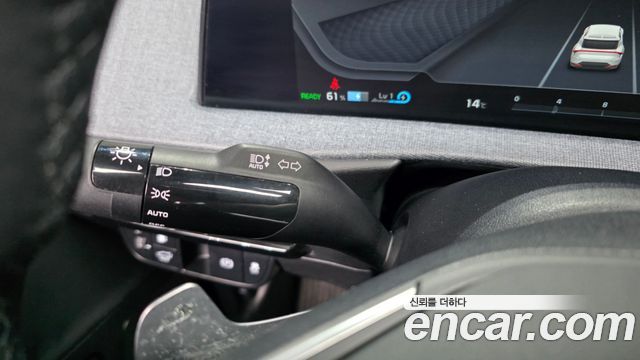 Kia EV6 Long Range Air 2023 — фото 35