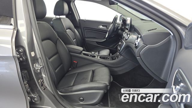Mercedes-Benz GLA-Class (X156) GLA220 2019 — фото 15