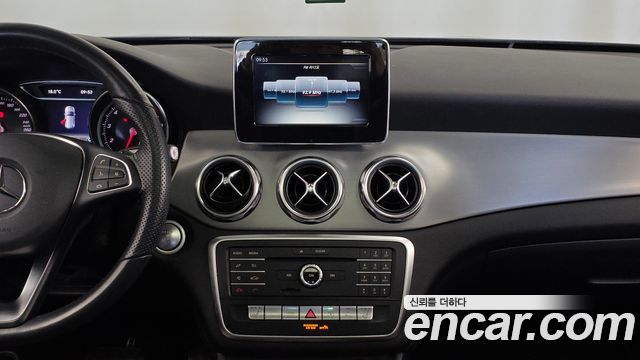 Mercedes-Benz GLA-Class (X156) GLA220 2019 — фото 18