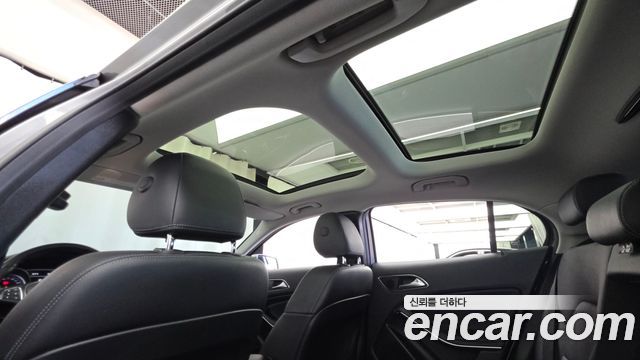 Mercedes-Benz GLA-Class (X156) GLA220 2019 — фото 23