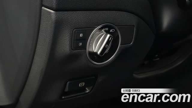 Mercedes-Benz GLA-Class (X156) GLA220 2019 — фото 35