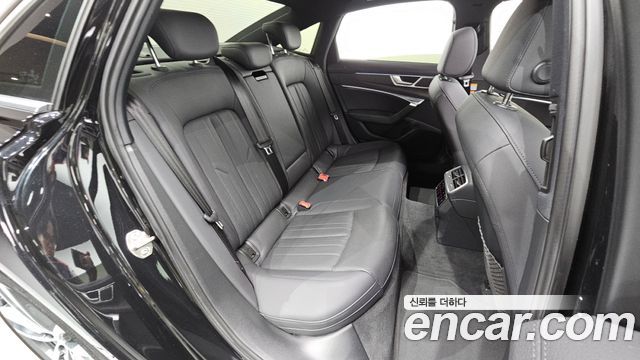 Audi A6 (C8) 45 TFSI Quattro Premium 2021 — фото 11