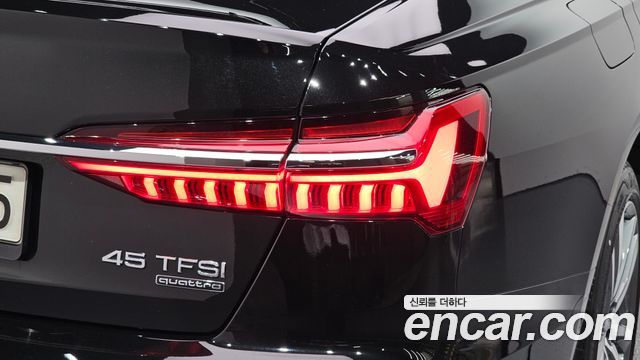 Audi A6 (C8) 45 TFSI Quattro Premium 2021 — фото 23