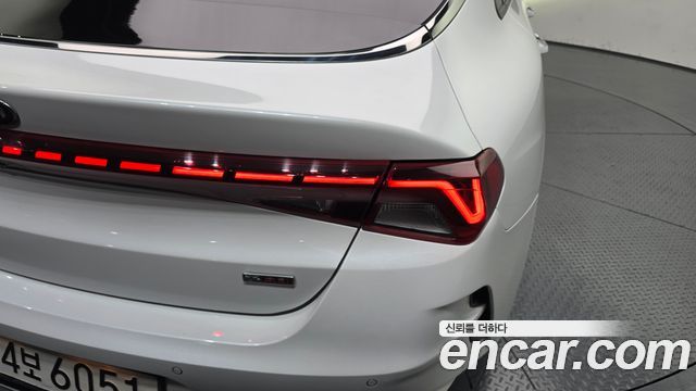 Kia K5 (III) 1.6 Turbo Prestige 2020 — фото 23