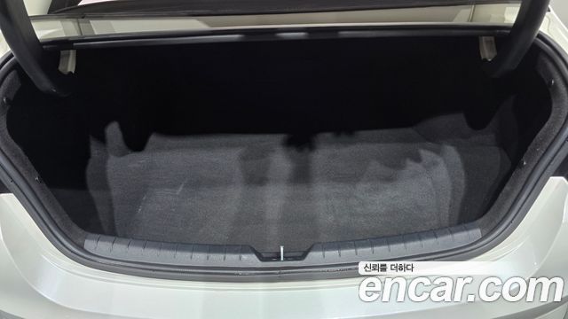 Kia K5 (III) 1.6 Turbo Prestige 2020 — фото 33