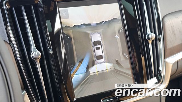 Volvo S90 T8 AWD Ultimate Bright 2022 — фото 15