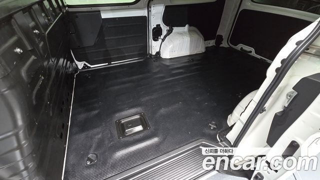 Hyundai Staria Cargo 3-Seater Modern 2023 — фото 11