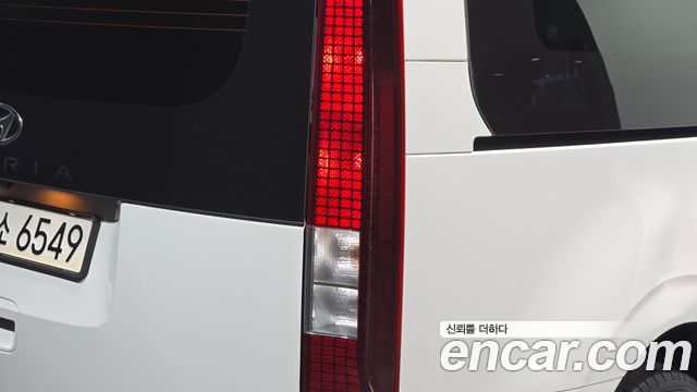 Hyundai Staria Cargo 3-Seater Modern 2023 — фото 23